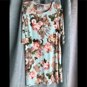 Womens medium blouse